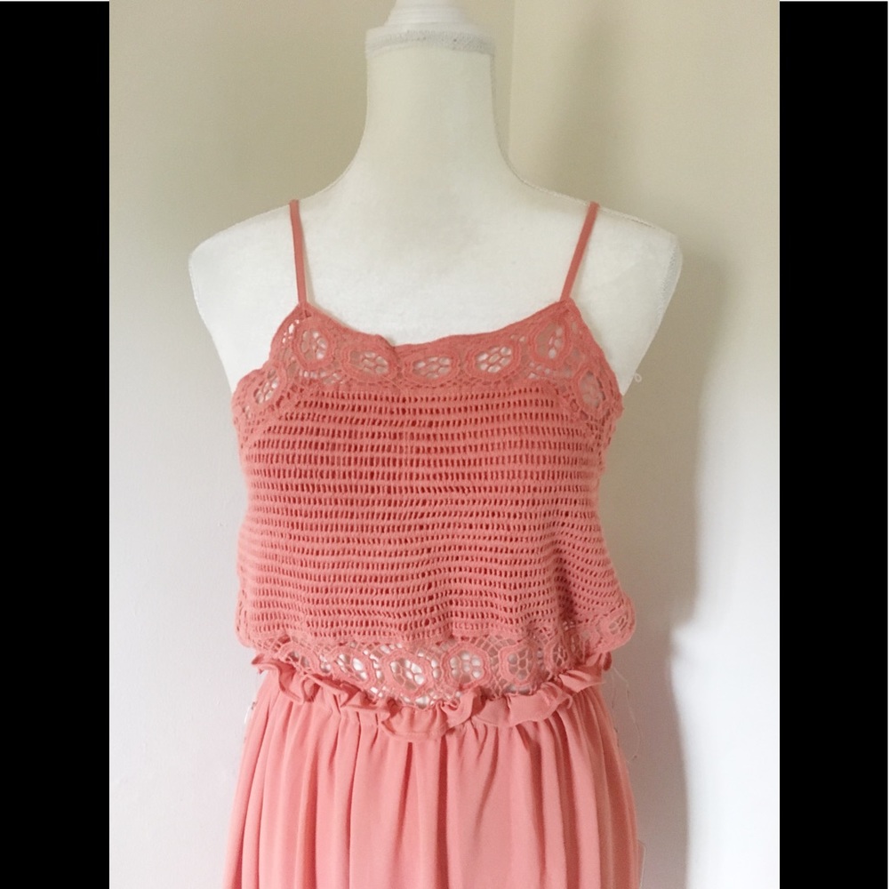 Pretty Peach Maxi Dress✨✨ - Picture 2 of 4
